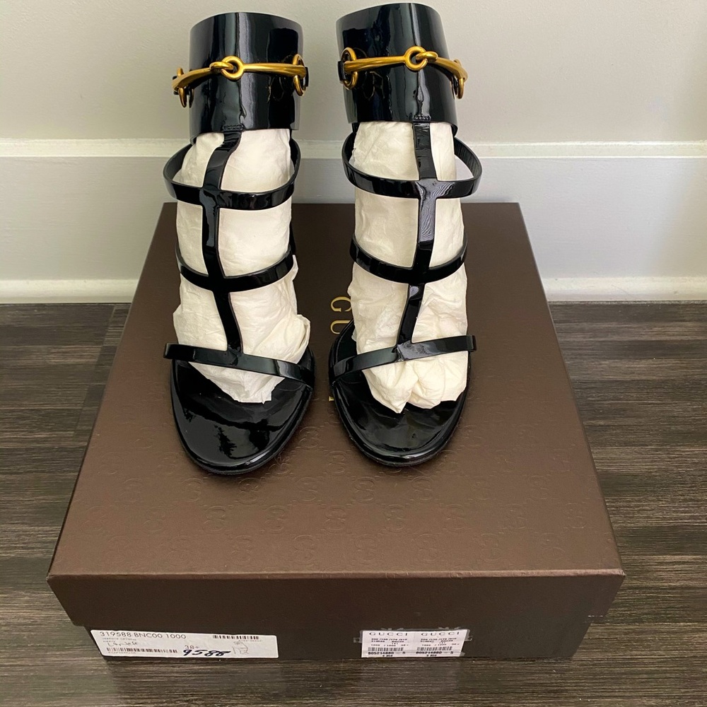 Gucci Ursula Sandal.